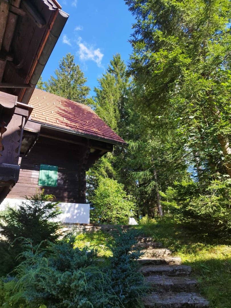 Gepflegtes Haus mit Garten Sauna und Kamin in ruhiger Lage