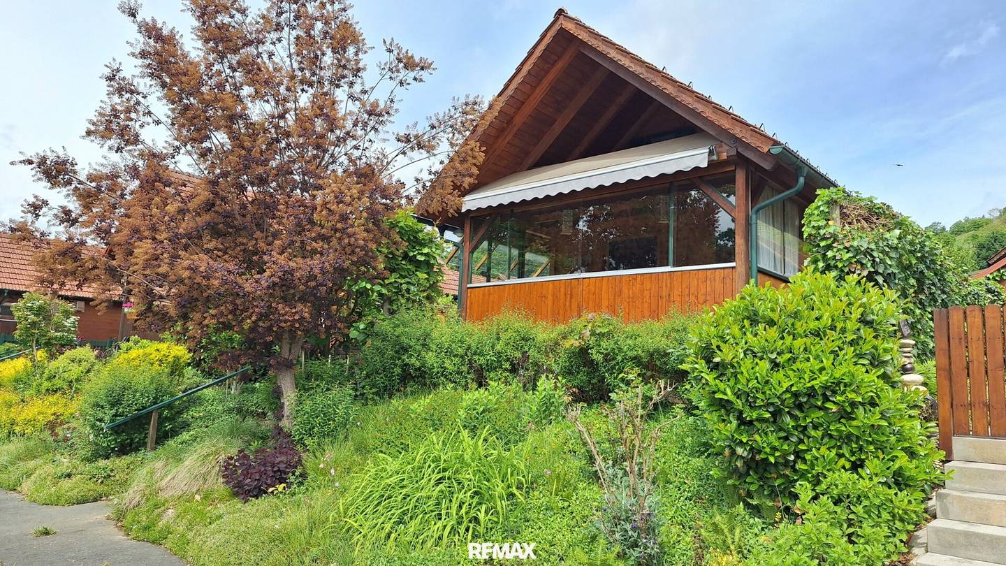 Ferienhaus mit Terrasse am Sulmsee