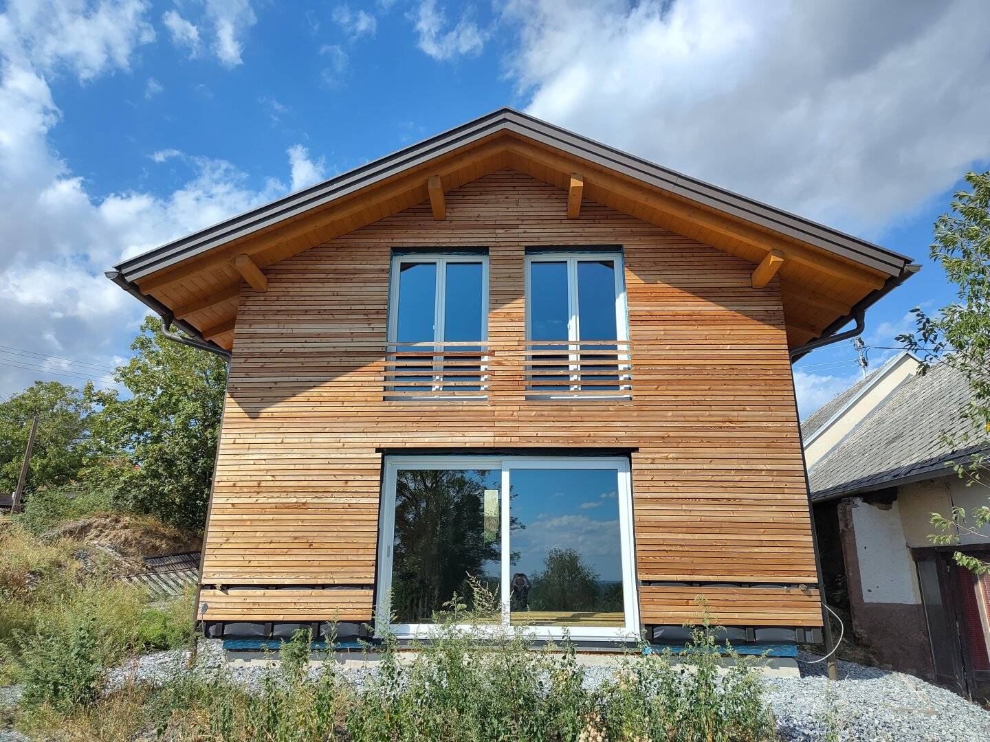 Single-family house shell with panoramic view and large plot