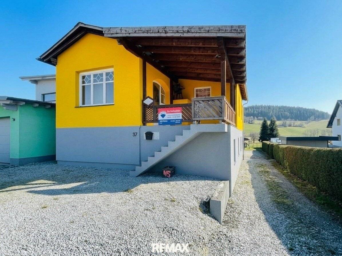 Charmantes Einfamilienhaus mit Werkstatt Hebebühne und Garten