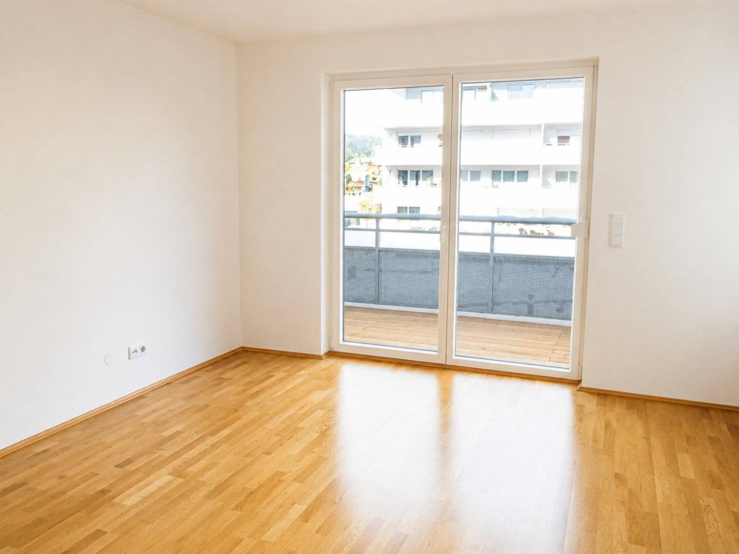 Anlegerwohnung mit Balkon und Tiefgarage in Waidmannsdorf