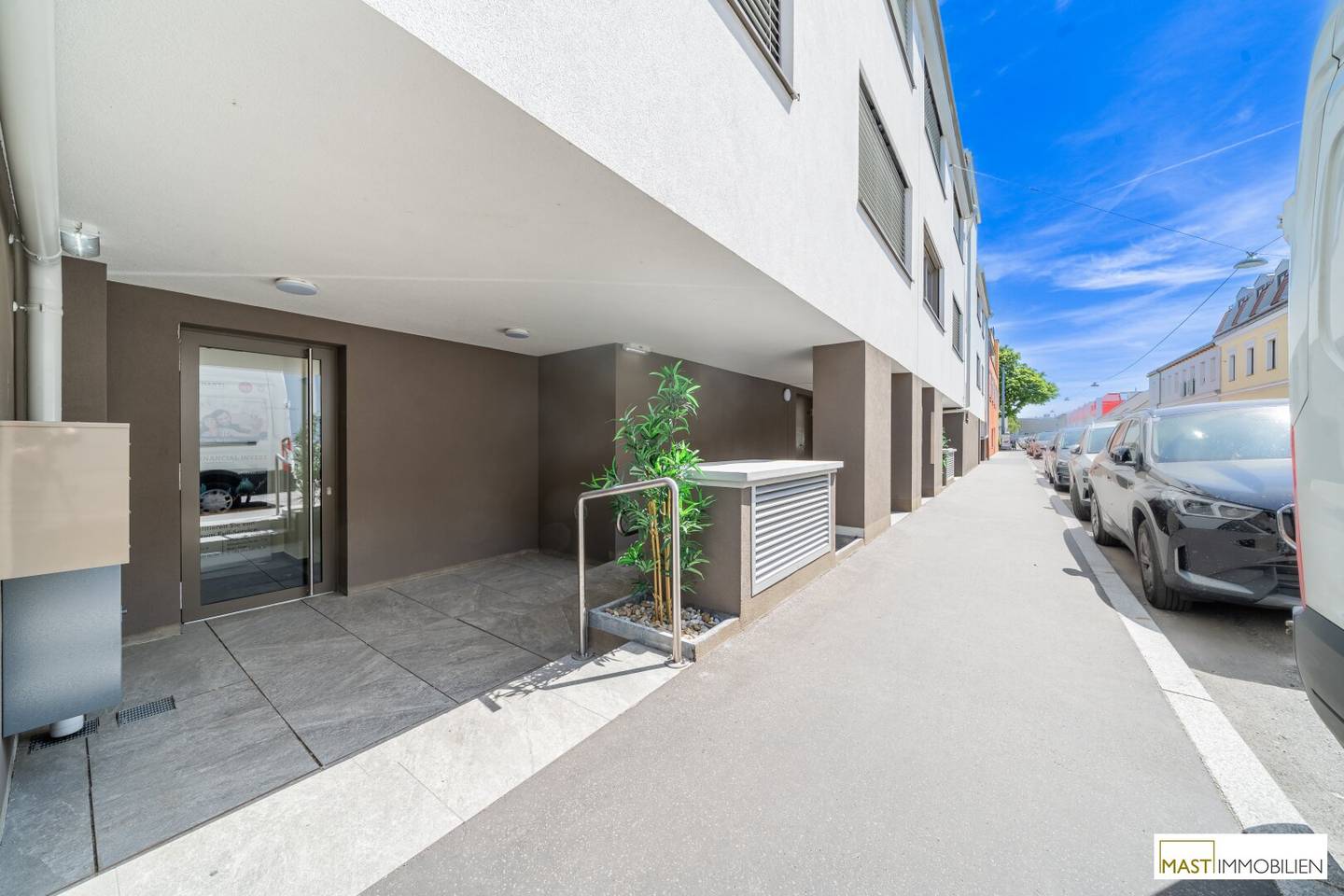 Sofort beziehbares Reihenhaus und Eigentumswohnungen in Wien-Liesing – modernes Wohnen mit Garten und nachhaltiger Technik