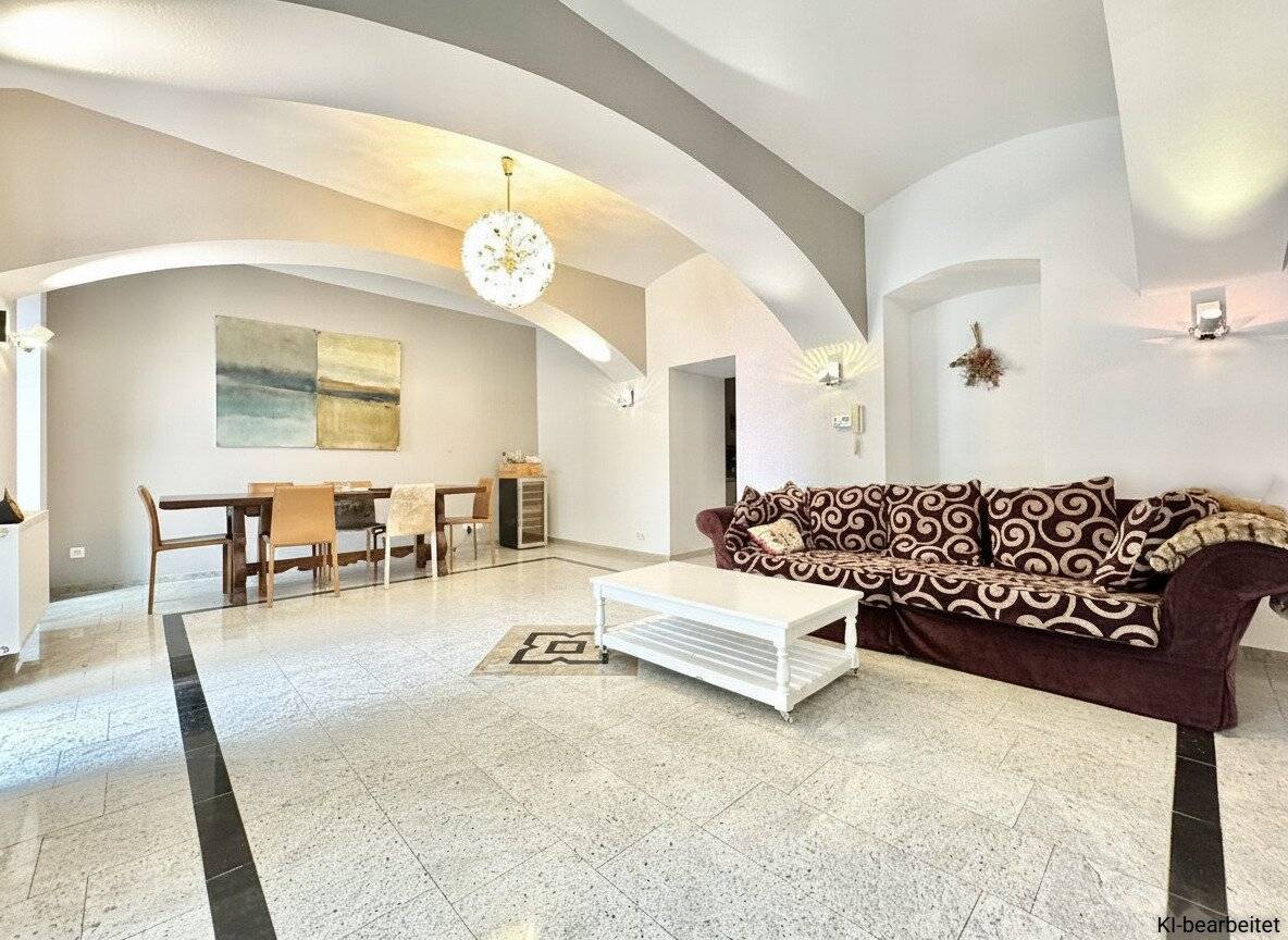 Spacious Maisonette Apartment with Terrace and Parquet Flooring near Prater