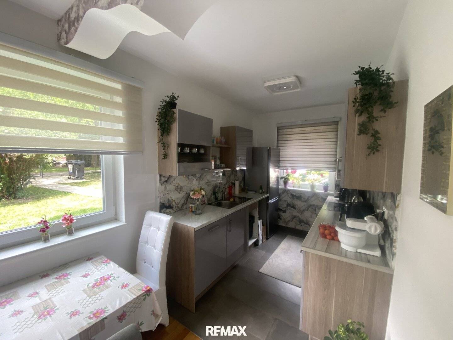 Anlegerwohnung mit Eigengarten und Terrasse