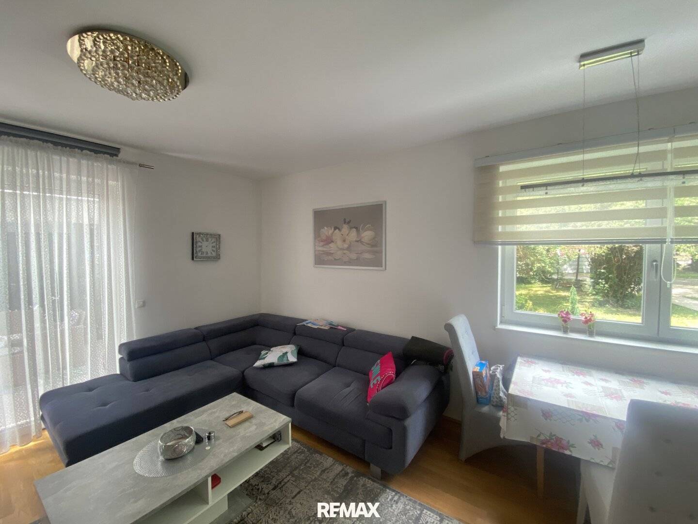 Anlegerwohnung mit Eigengarten und Terrasse