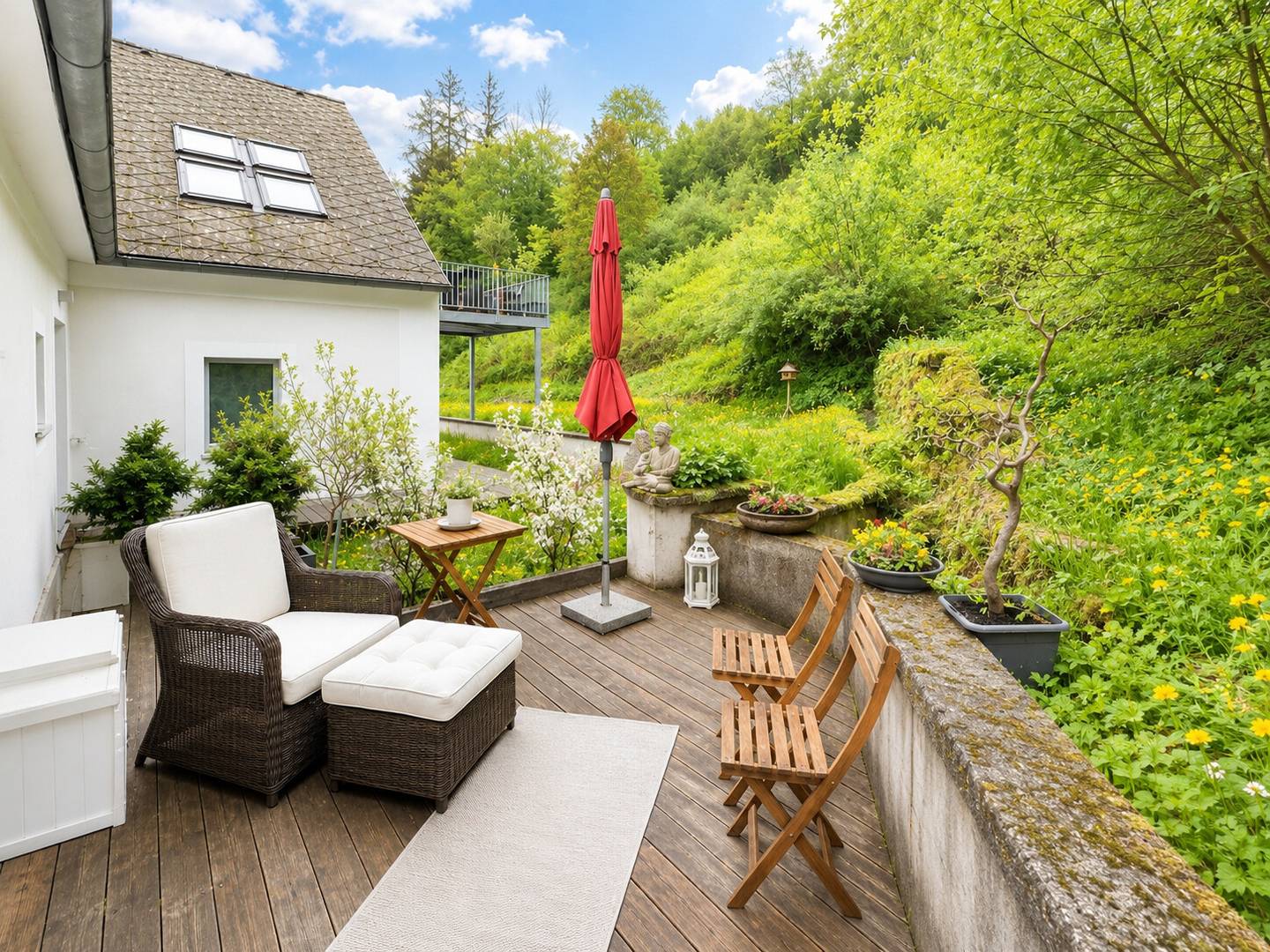 Entzückende 2-Zimmer-Mietwohnung mit ca. 26 m² Terrasse und Gartennutzung im Naherholungsgebiet