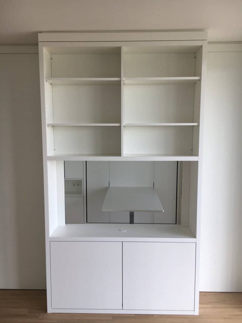 Investment Apartment with Balcony and Unobstructed View in Viertel Zwei