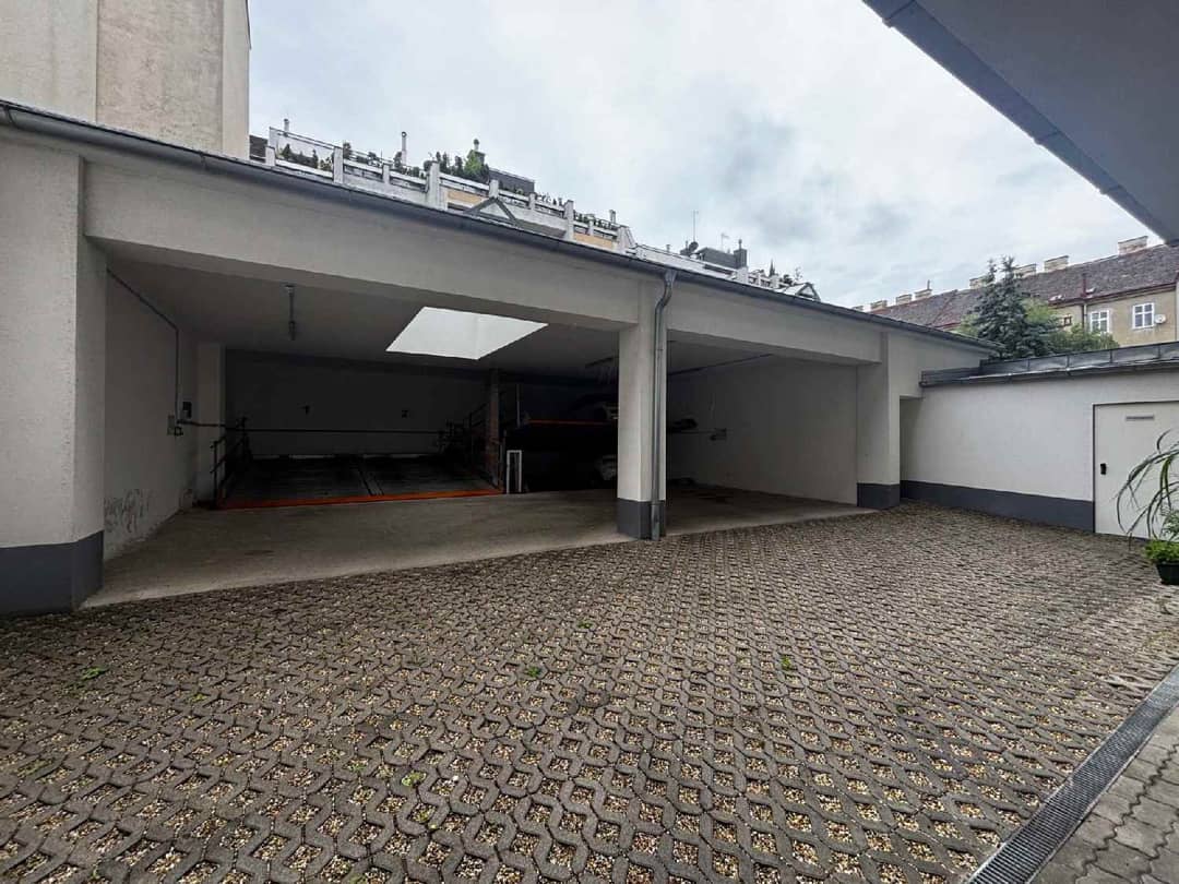 Stapelparker in Tiefgarage Neubau Ottakring