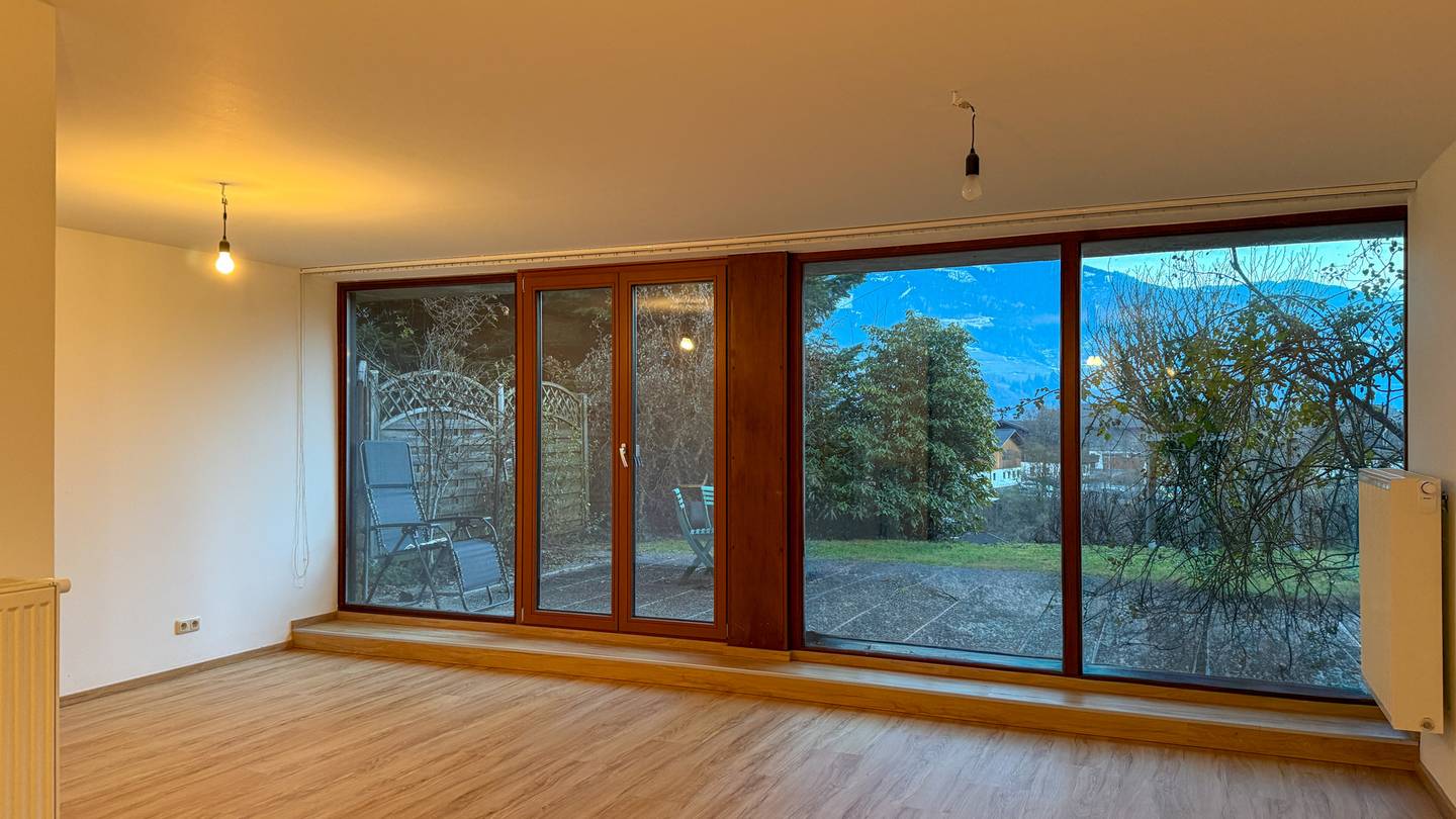 Erdgeschosswohnung mit Terrasse und Garten in sonniger Ruhelage