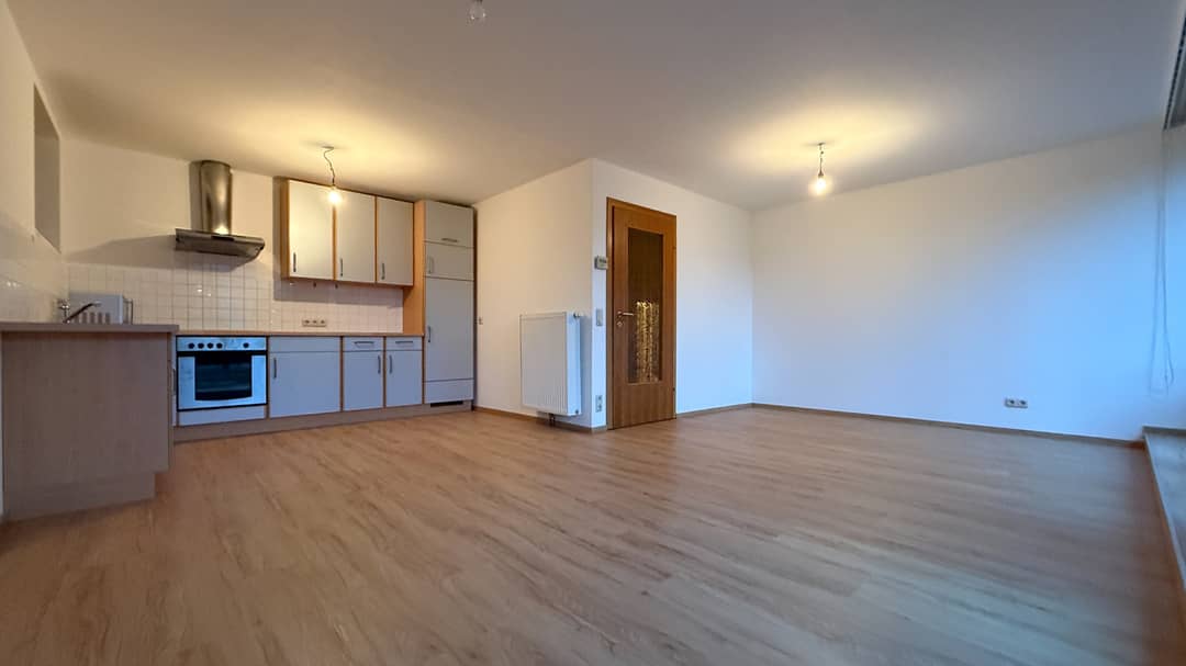 Erdgeschosswohnung mit Terrasse und Garten in sonniger Ruhelage