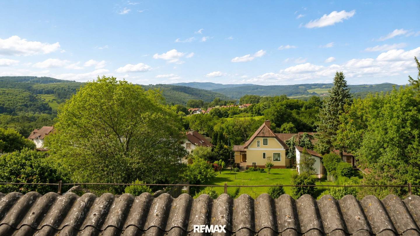 Einfamilienhaus mit Terrasse und Weitblick
