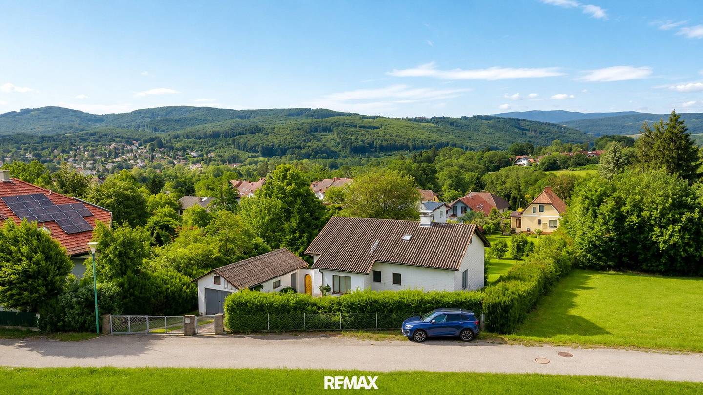 Einfamilienhaus mit Terrasse und Weitblick