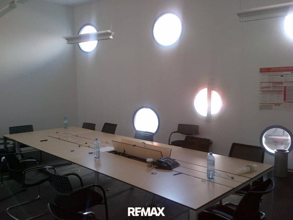 Office Spaces with Air Conditioning and Elevator