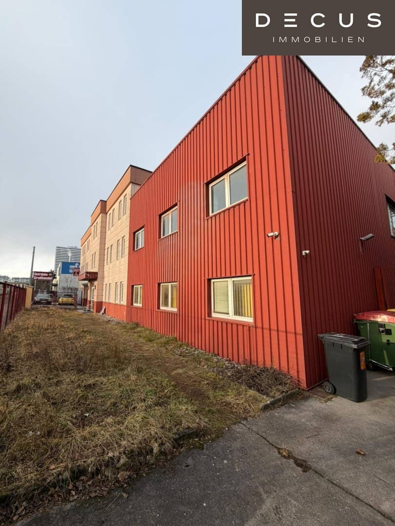 Gewerbeimmobilie mit Lager und Büro in Top Lage