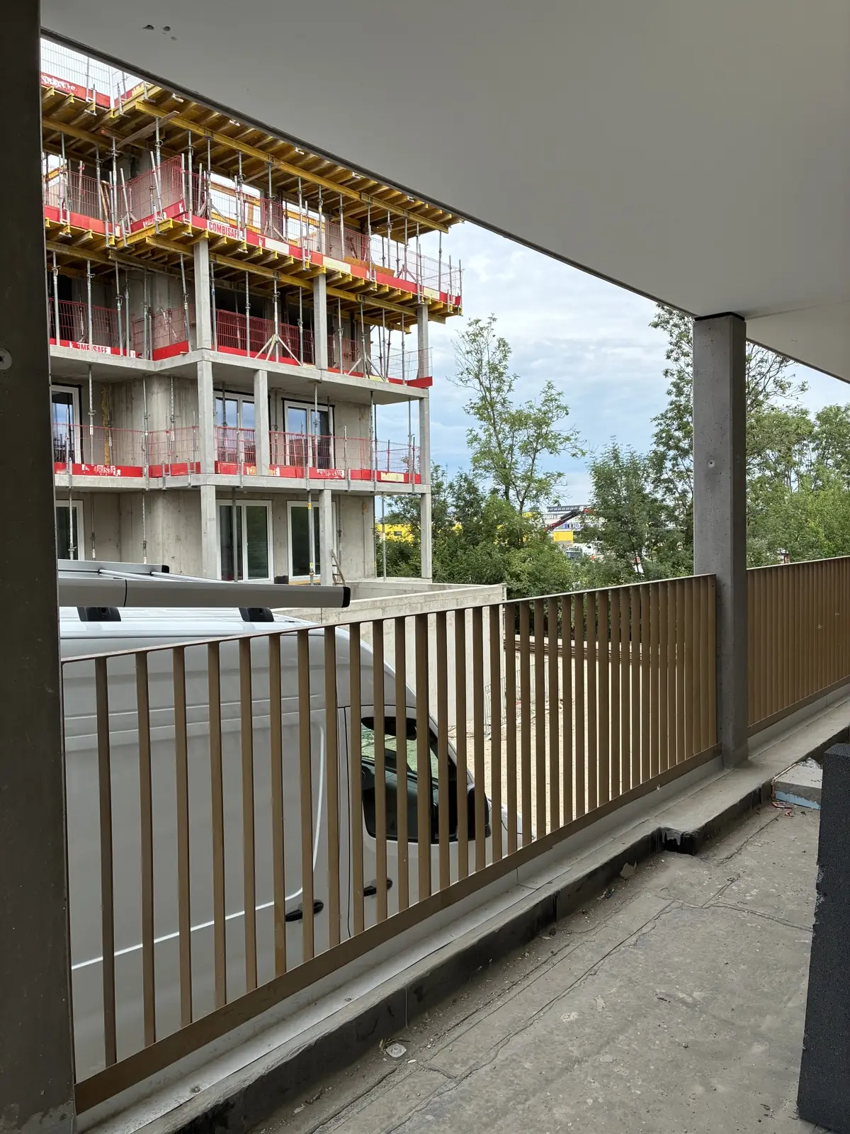 Erdgeschosswohnung mit Garten und Balkon in nachhaltigem Neubau