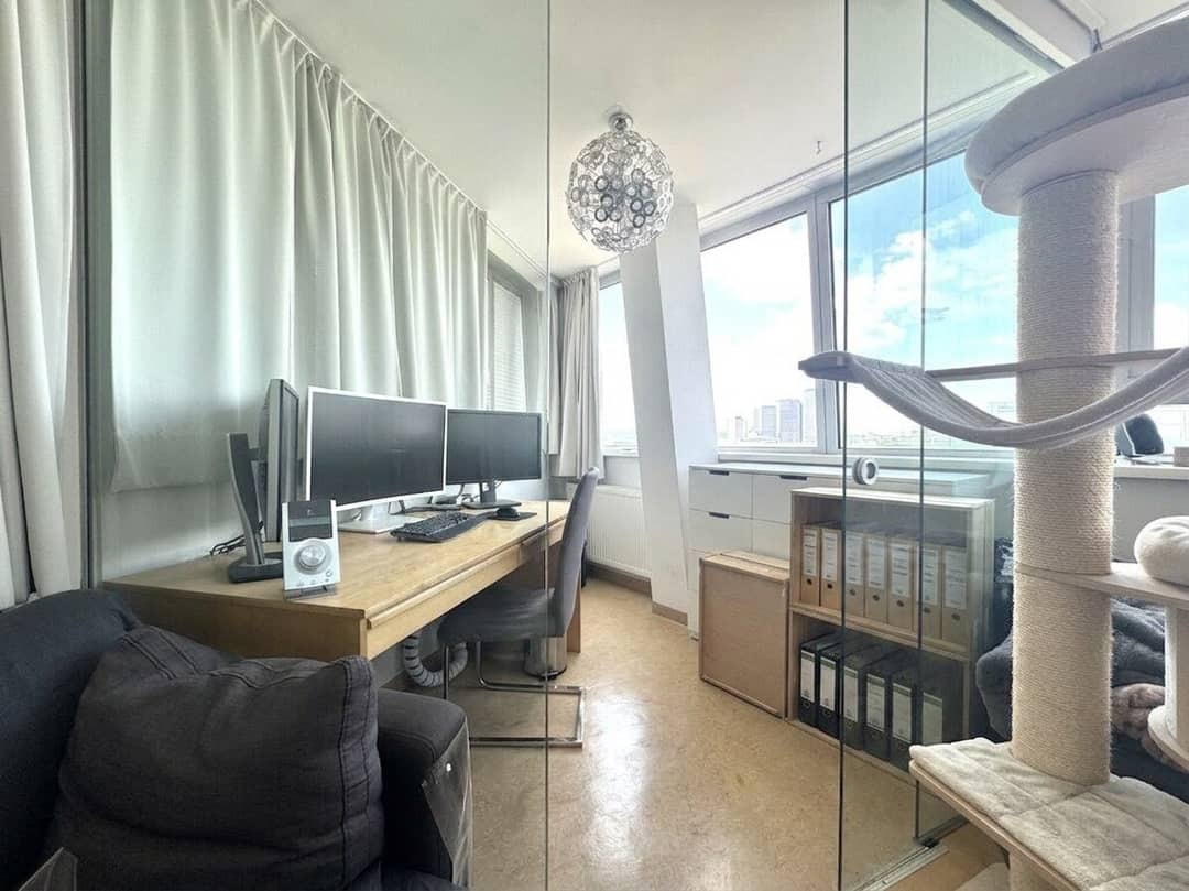 Helle Neubauwohnung mit Loggia und Weitblick beim Gasometer