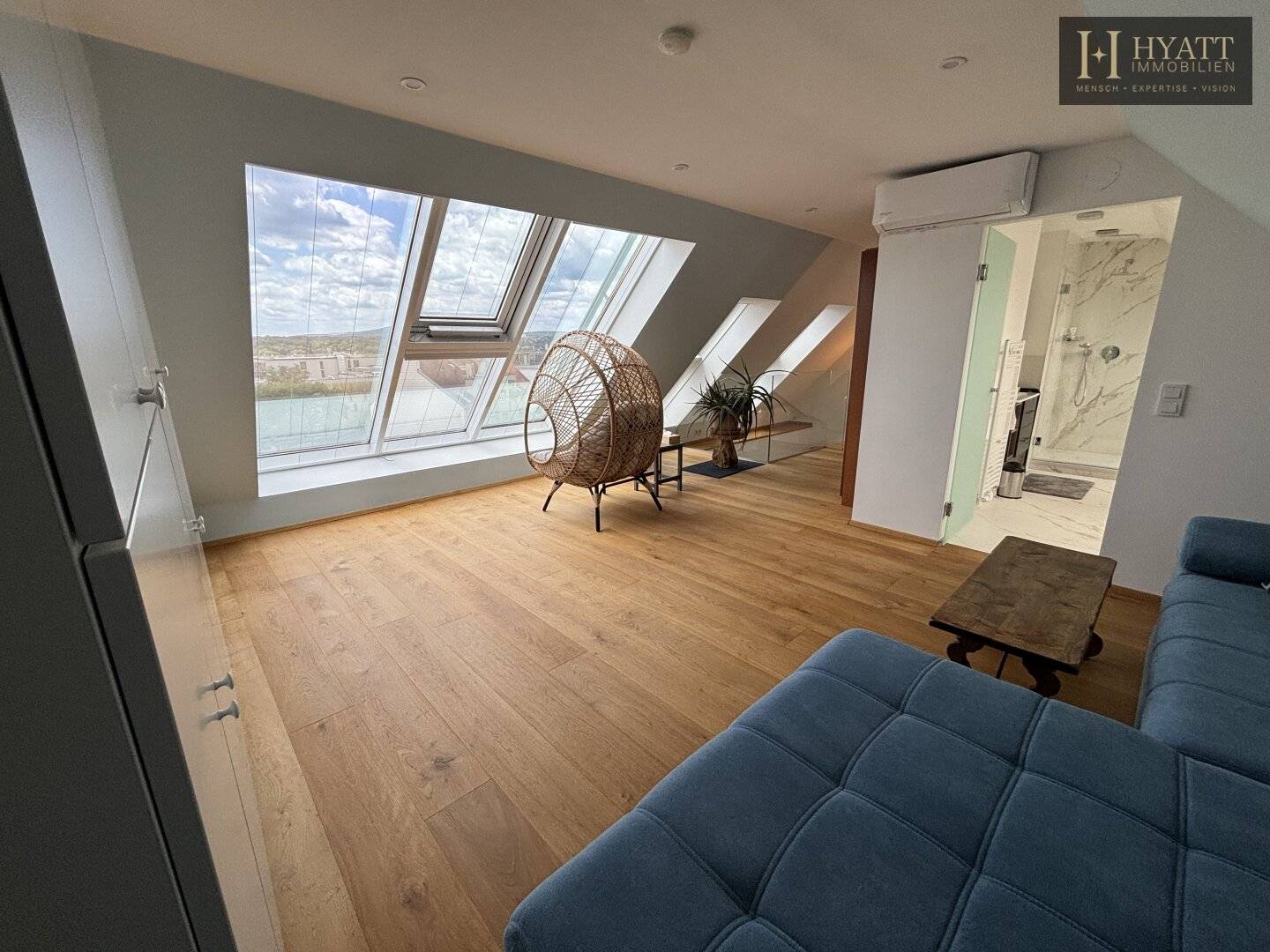 Penthouse mit Glorietteblick und zwei Terrassen