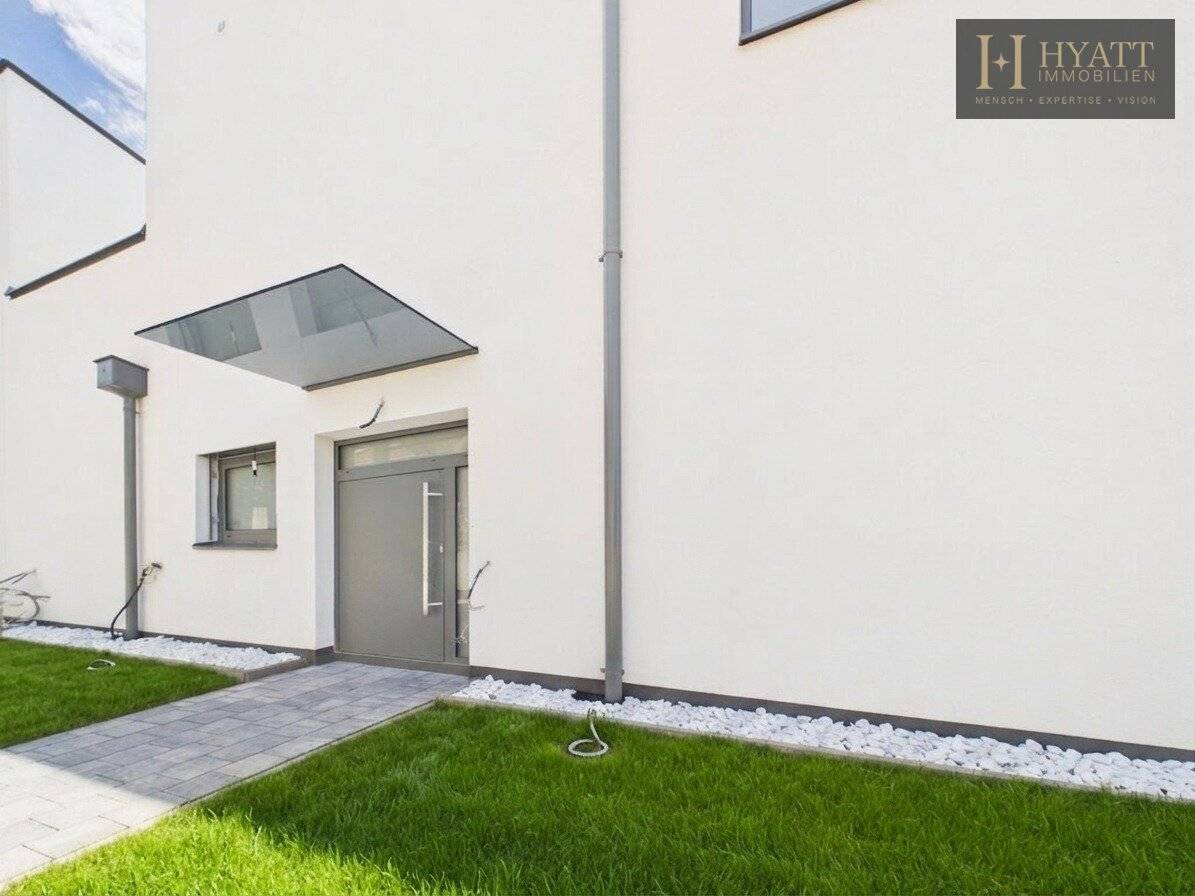 Modern semi-detached house with garden and terrace