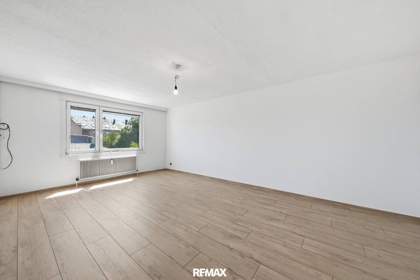 Helle Wohnung mit Abstellraum und Keller in Döbling