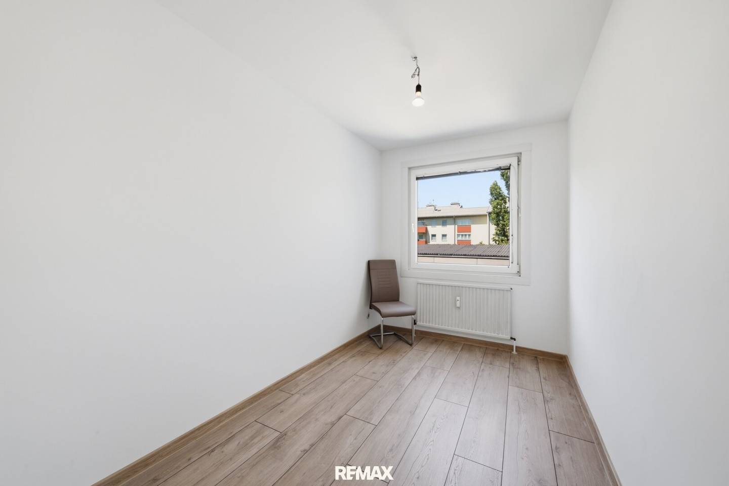 Helle Wohnung mit Abstellraum und Keller in Döbling