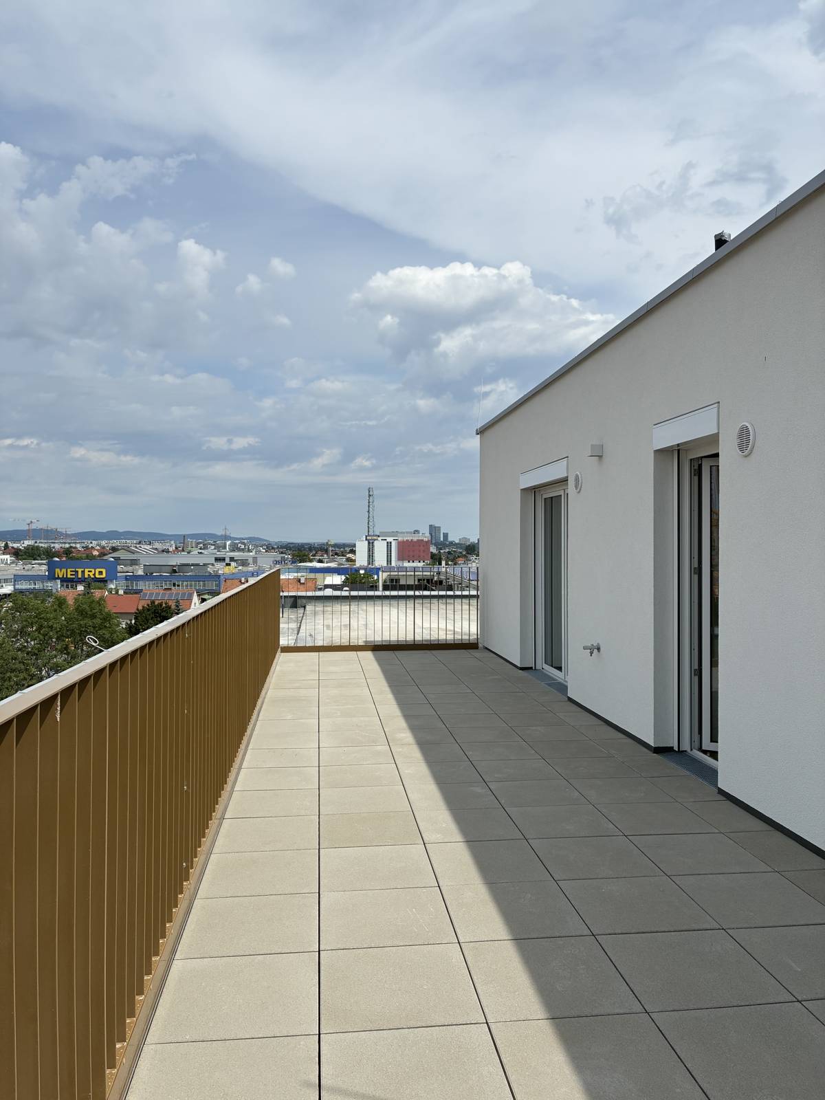 Penthouse with large terrace and panoramic view