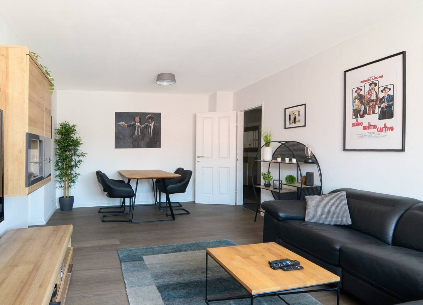 Modern 2 Room Apartment with Parquet and Lift