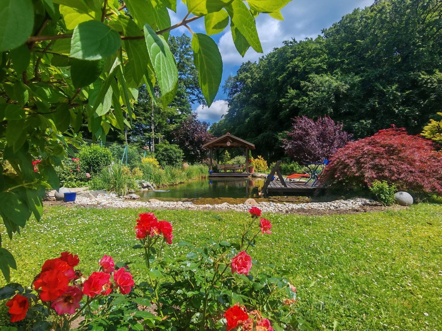 Einfamilienhaus mit Garten und Sauna in ruhiger Sackgassenlage