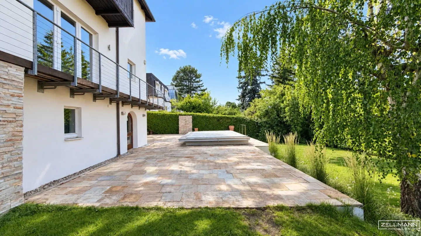 Architektenvilla mit Pool am Lainzer Tiergarten