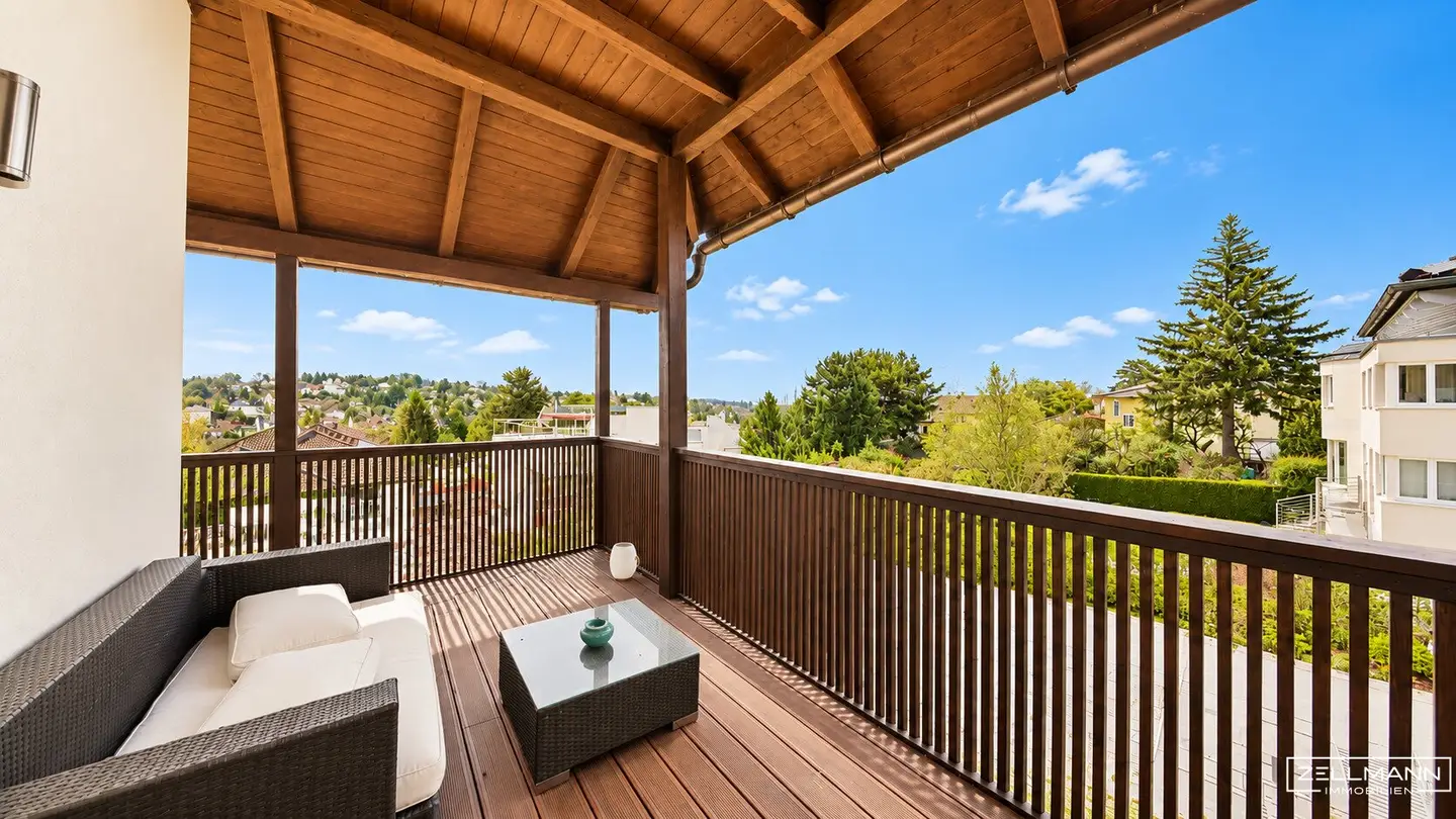 Architektenvilla mit Pool am Lainzer Tiergarten