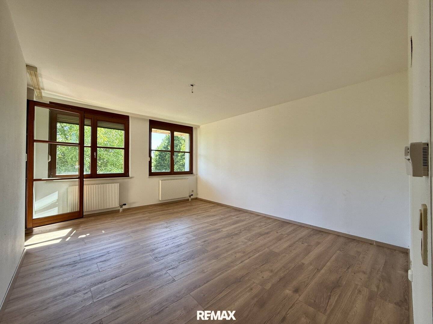 Helle Etagenwohnung mit Loggia und Grünblick