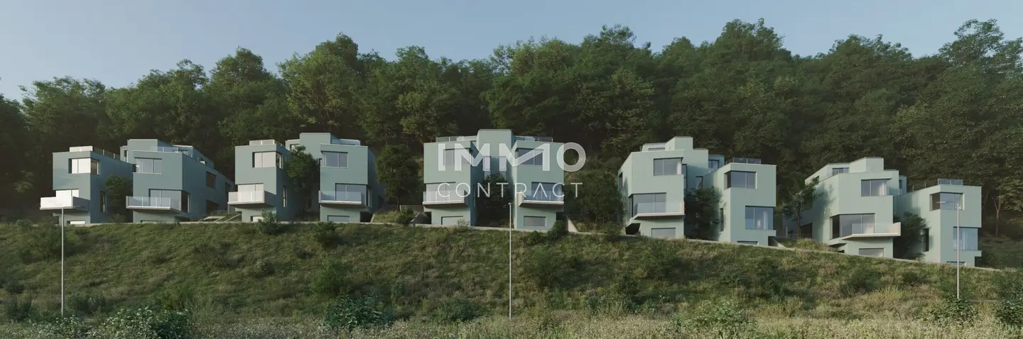 Building plot with approved plans for ten semi-detached houses on a slope overlooking the Danube