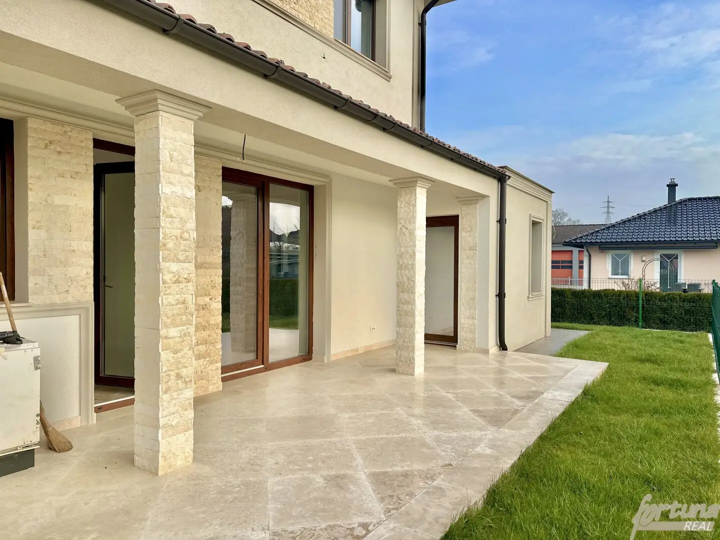 136 m² - 5 rooms - plenty of space for a family