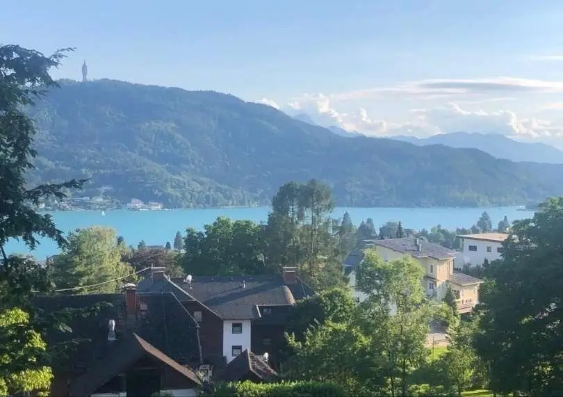 Wörtherseeblick zum Top-Preis – Baugrundstück in Pörtschach um nur € 210/m²