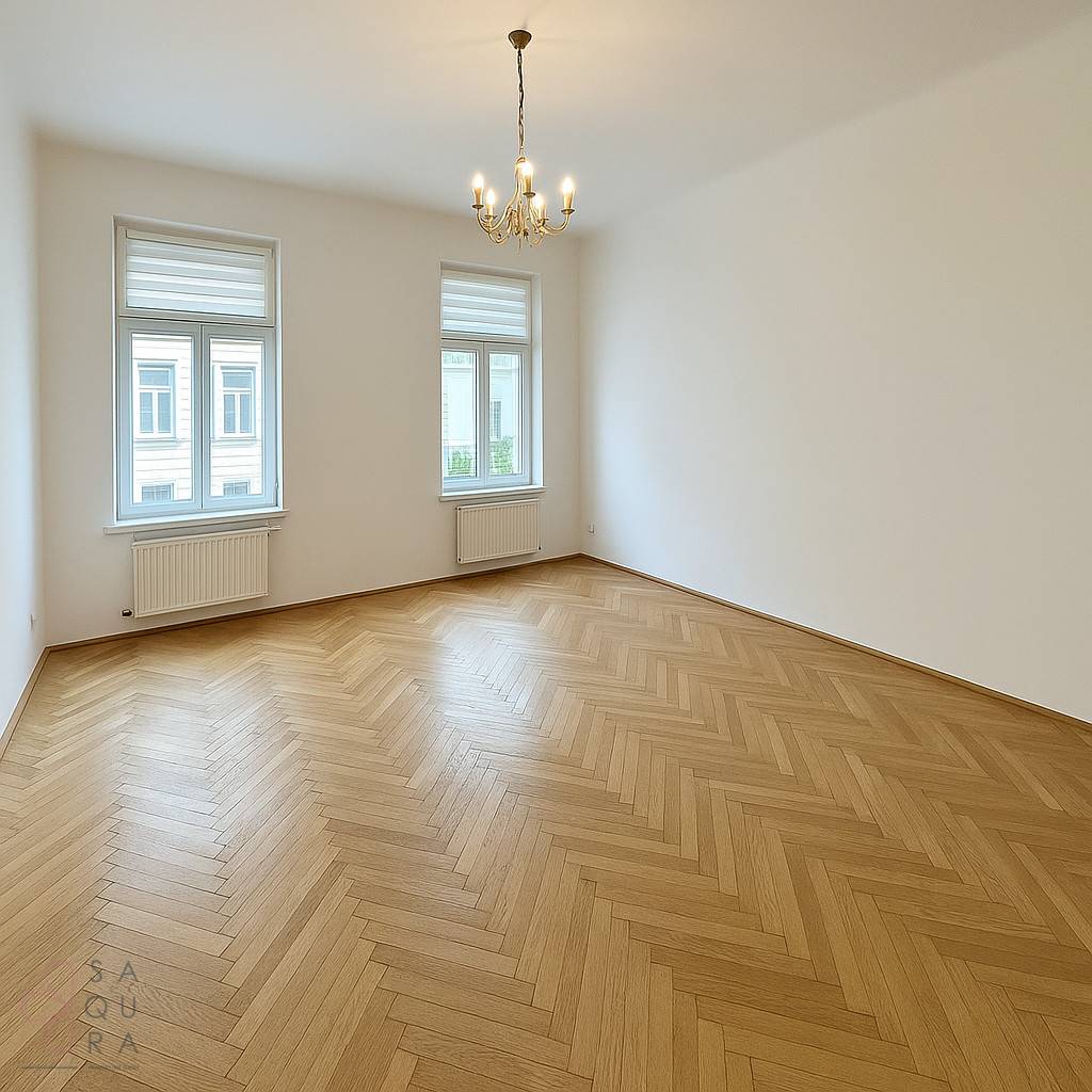 Charming Ground Floor with Parquet and Tiles in Historic Building