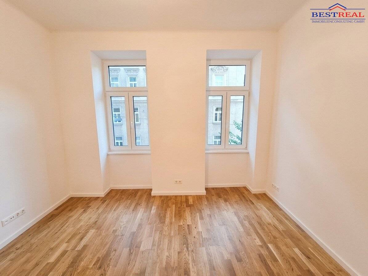 Saniertes Altbauapartment mit Lift und Gartenblick