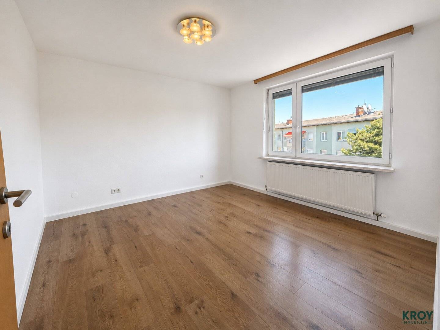 Bright apartment with fitted kitchen in Maxglan