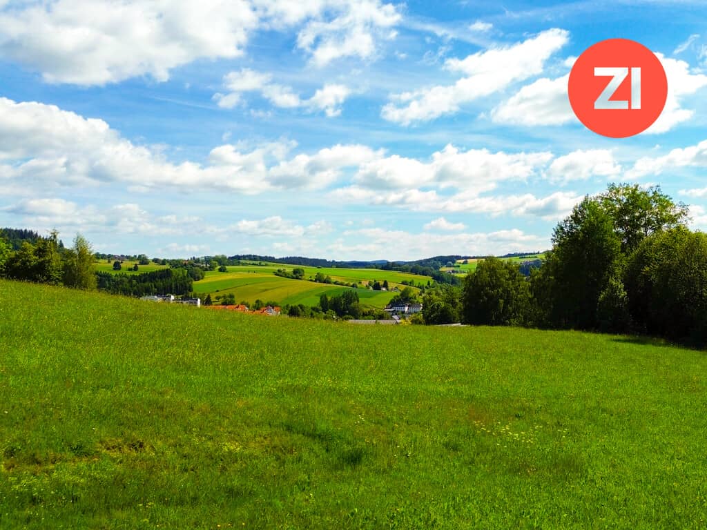 Baugrundstück mit Fernblick am Wiesenrand von Zwettl an der Rodl