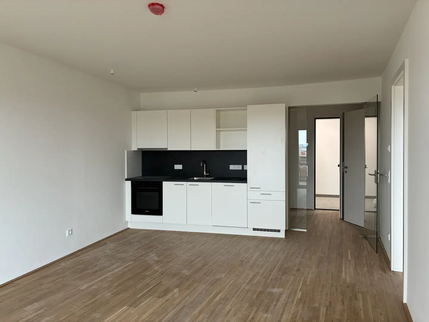 Dachgeschosswohnung mit Loggia und Fernwärme