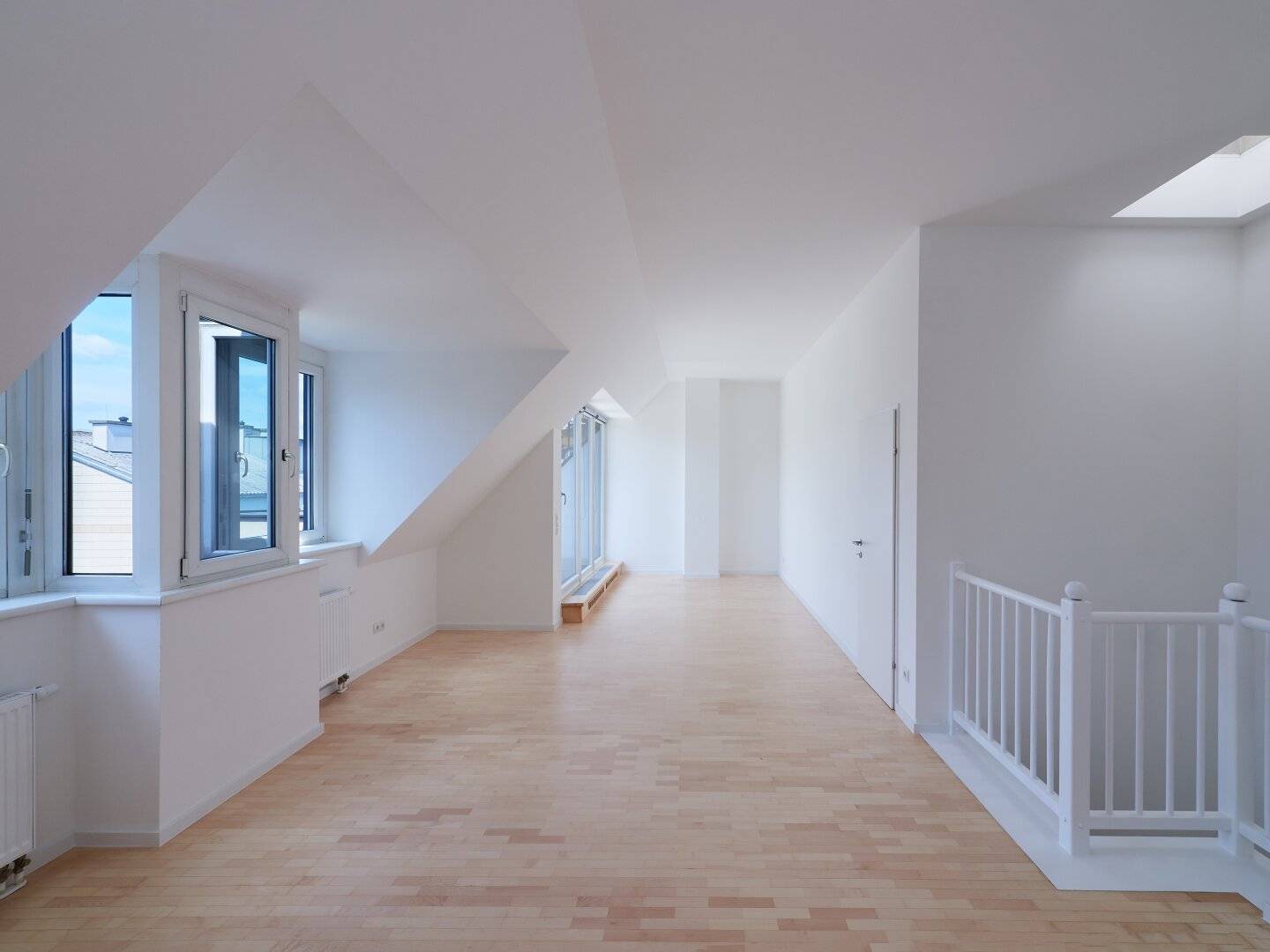 Dachgeschosswohnung mit Terrasse nahe Naschmarkt