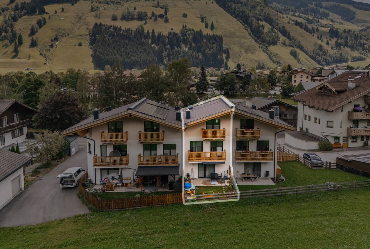 Modernes Reihenhaus mit Garten und Fernwärme in ruhiger Lage
