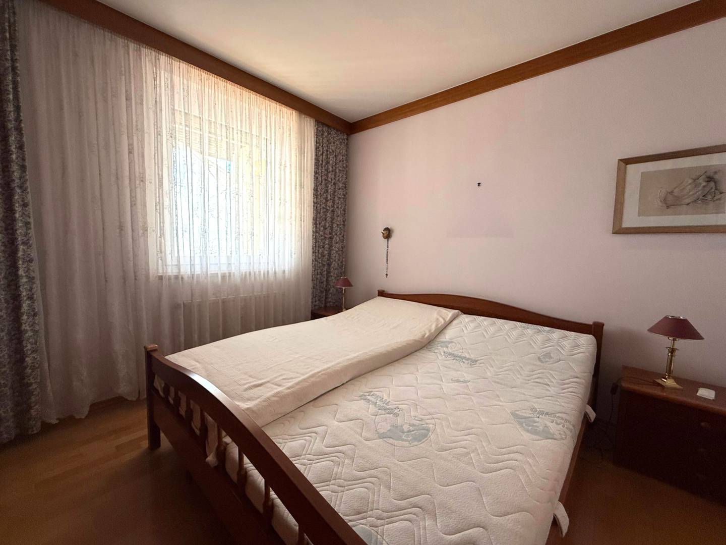 Bright apartment with sunny loggia in Dietachdorf