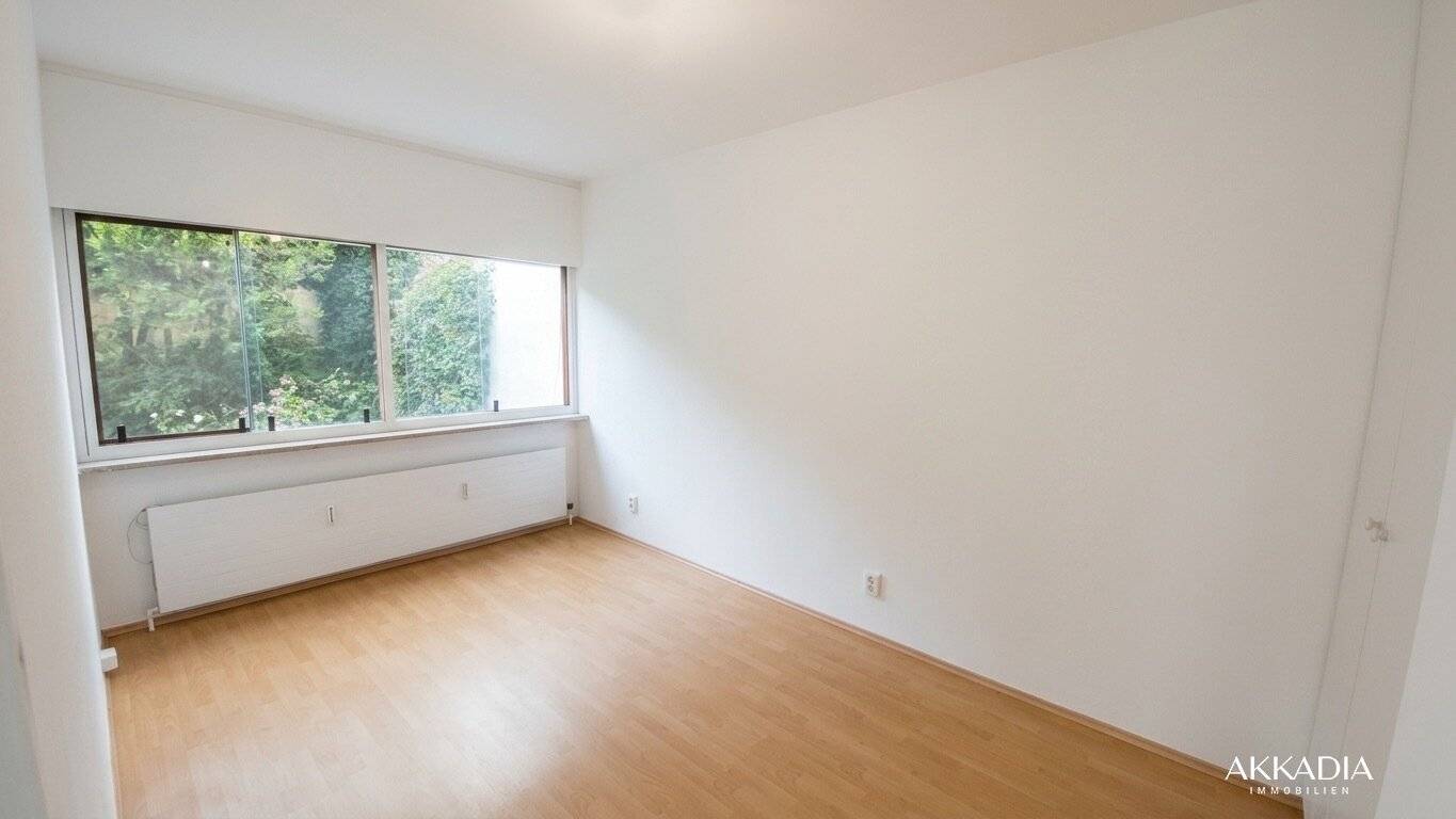 Erdgeschosswohnung mit Garten und Poolzugang in Nußdorf