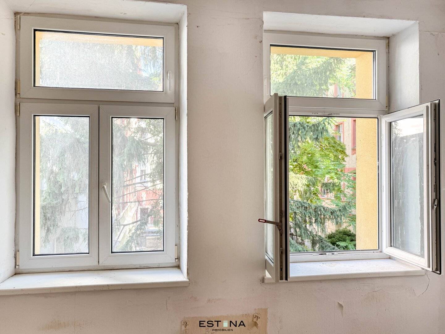 Quiet Altbau apartment with courtyard view near Kutschkermarkt