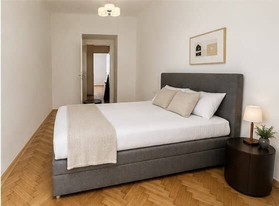 Altbauwohnung mit Loggia nahe Stadtpark