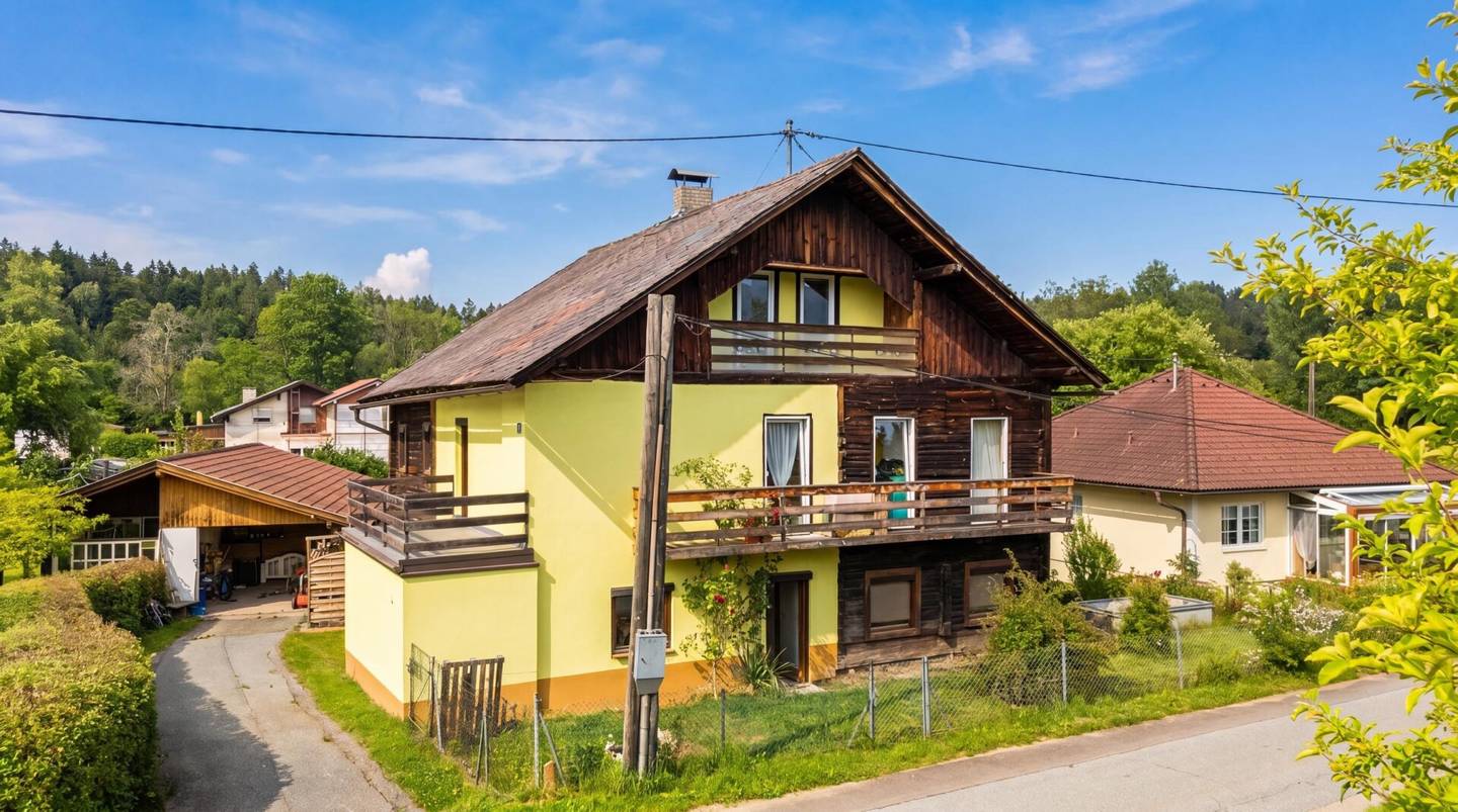 Mehrfamilienhaus mit Karawankenblick und großem Grundstück