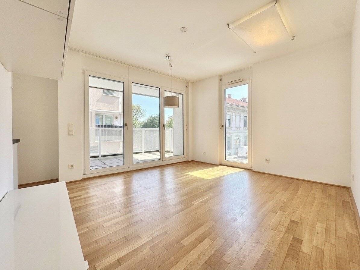 Modern 2 room apartment with balcony loggia and sauna