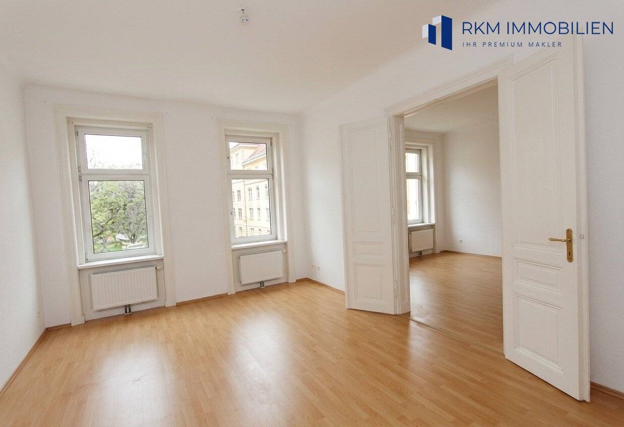 Helle Altbauwohnung mit Einbauküche nahe Q19 Döbling