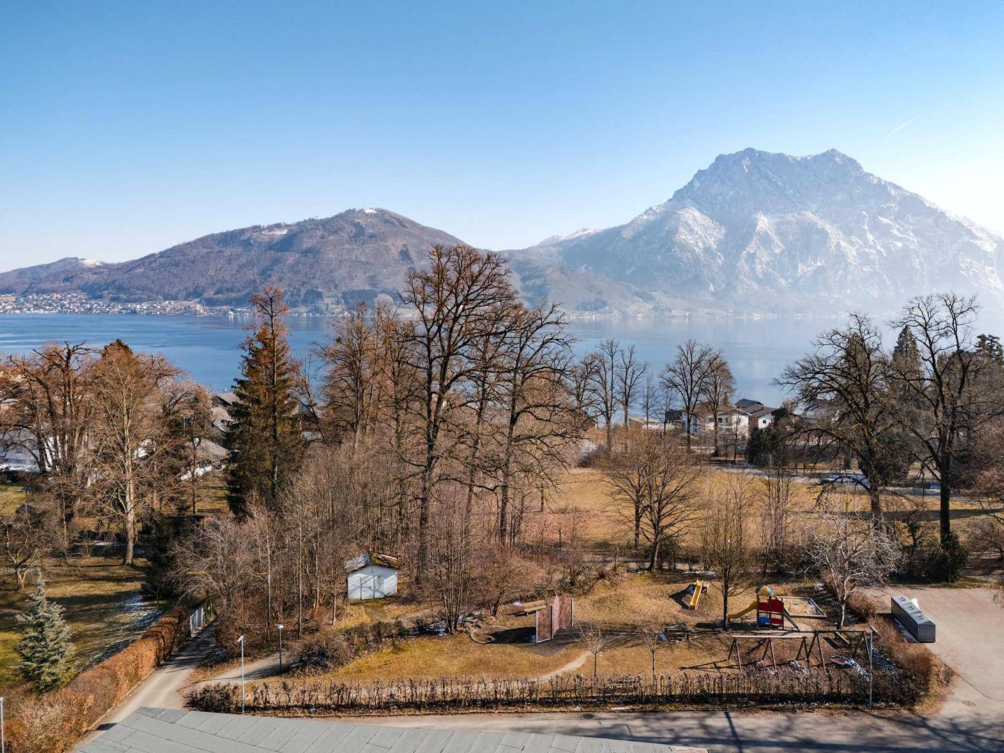 Gartenwohnung mit Terrasse am Schlosspark