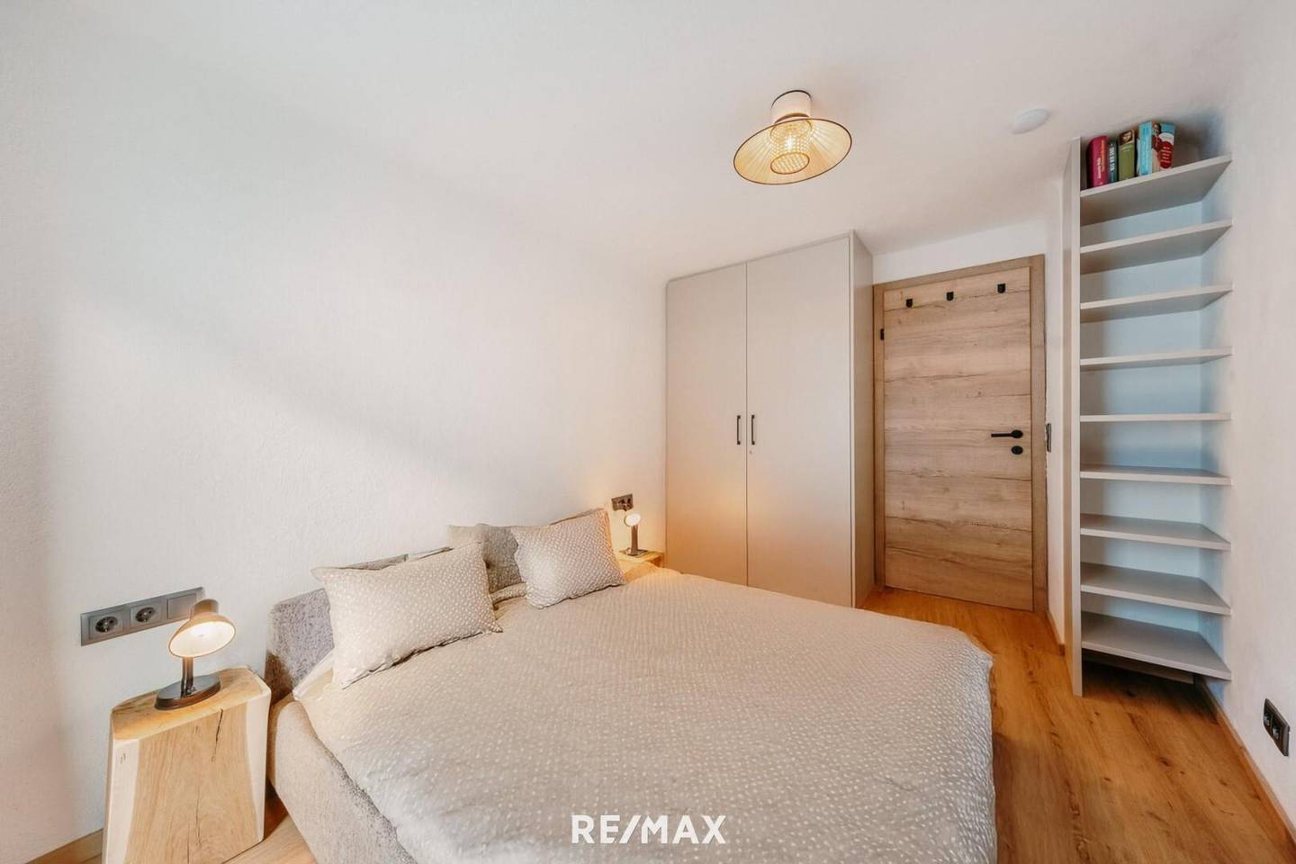 Holiday Apartment with South Balcony Ski In Ski Out