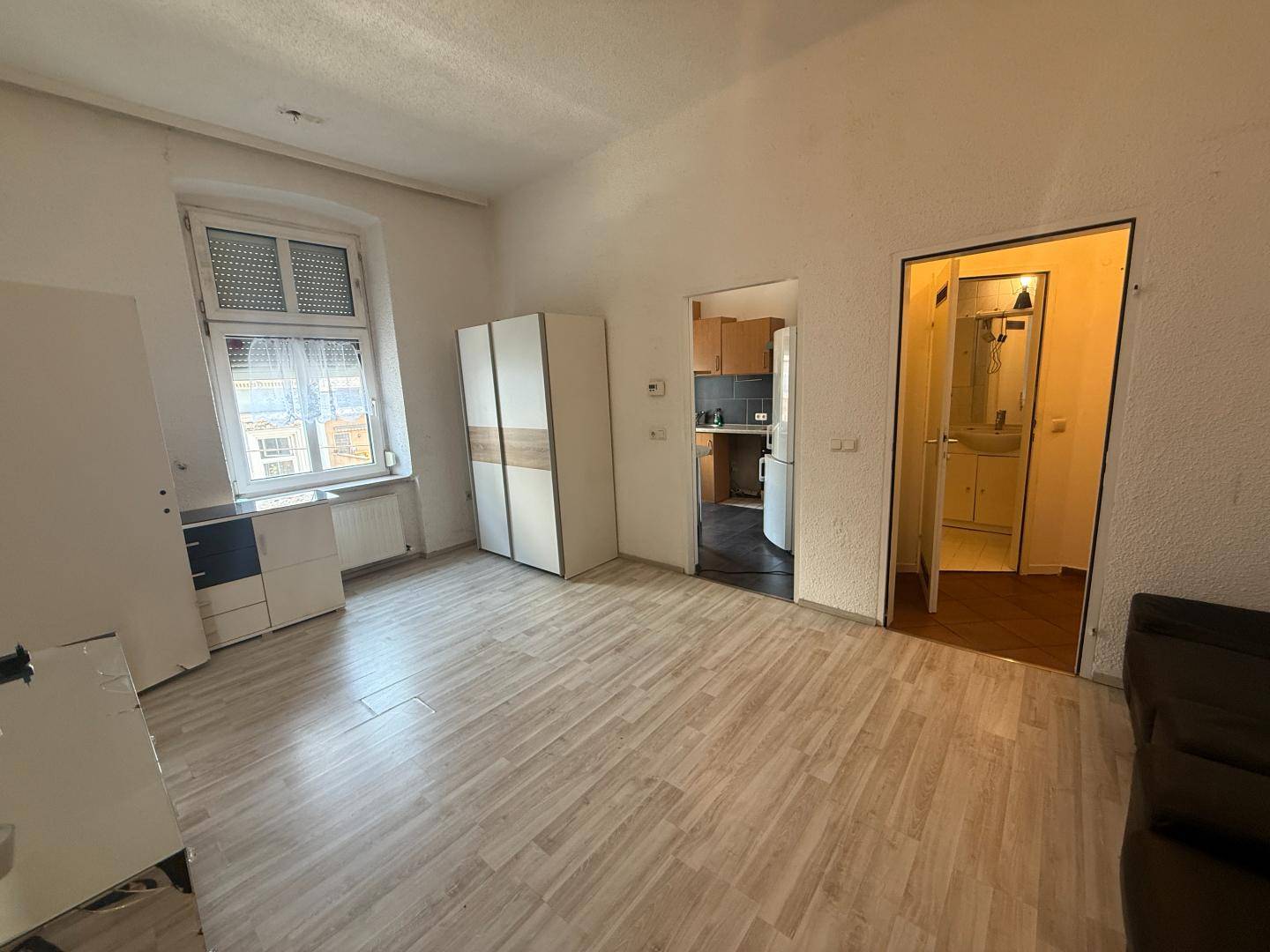 Furnished Apartment in Central Location